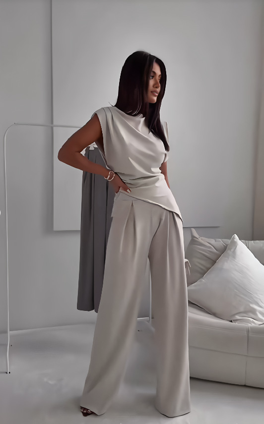Solenne - Effortless Chic Ensemble
